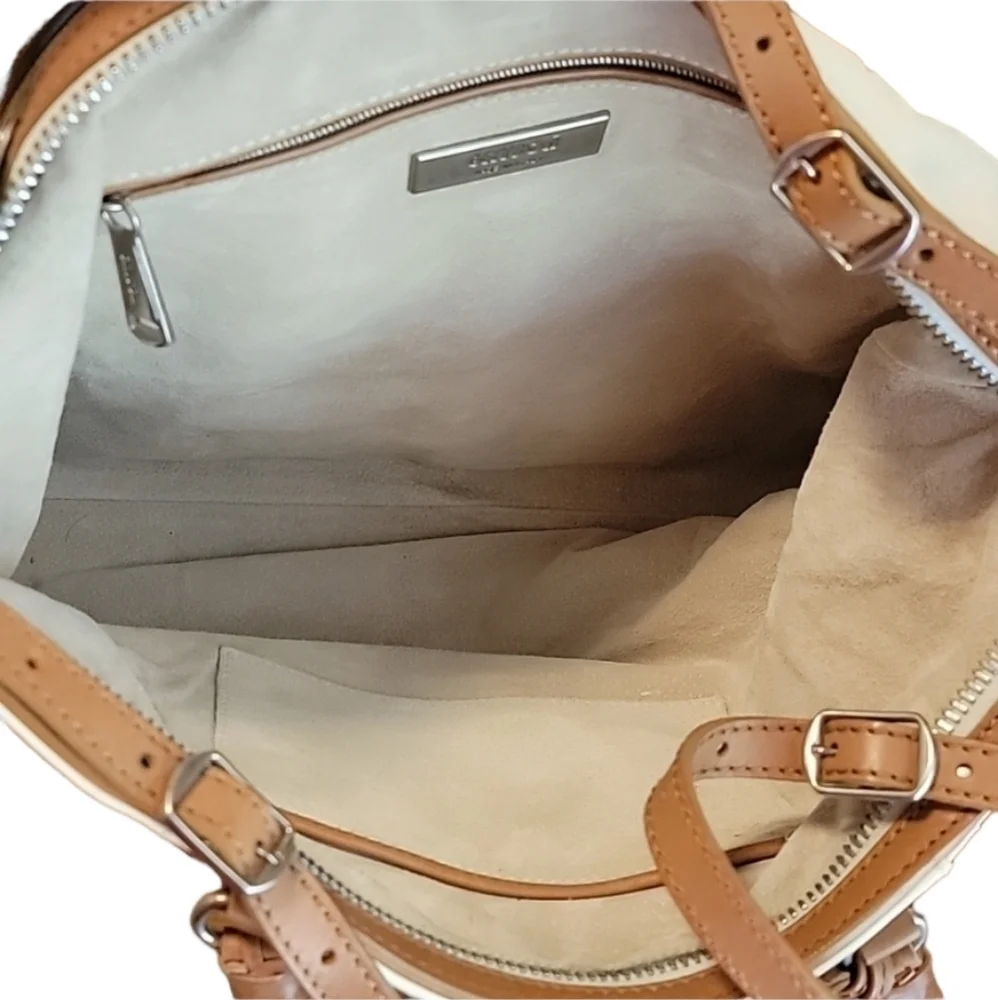 Gorgeous Gryson Leather Tote NWOT ๐ - Picture 4 of 11